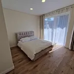 2rest Aparthotel