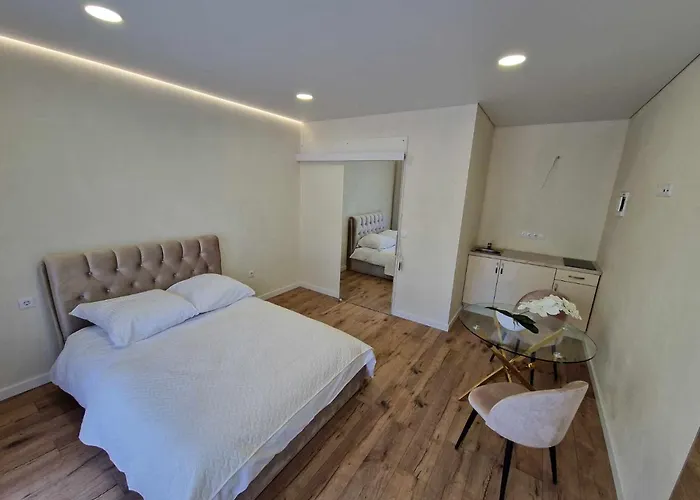 Апарт-отель 2rest 3*